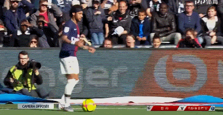 罗德里戈&维尼修斯&贝林&姆巴佩首次在阿隆索任下一起首发（阿隆索麾下四星首次同场首发：罗德里戈、维尼修斯、贝林厄姆、姆巴佩）