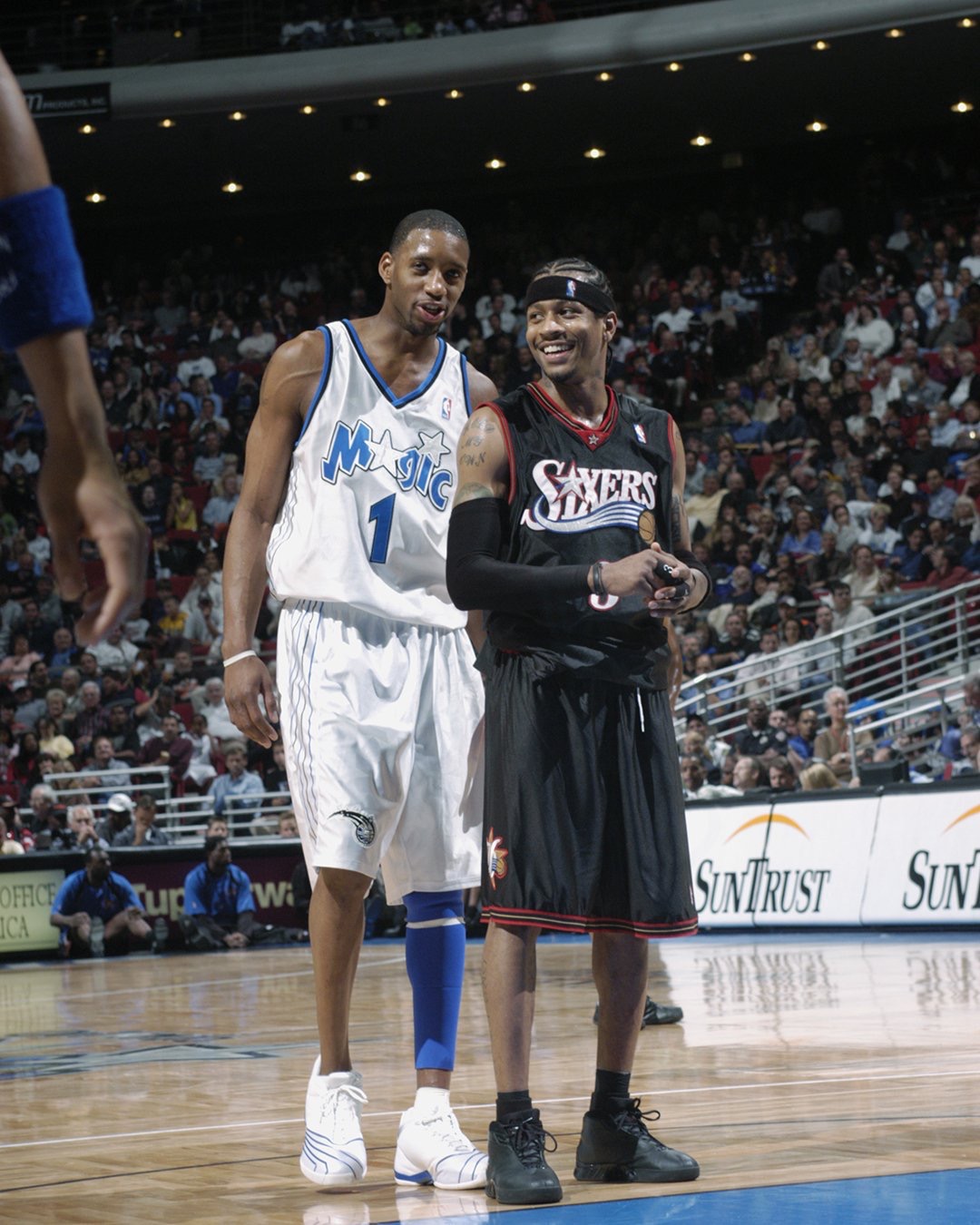 雷霆冲击季后赛形势明朗（雷霆发力，季后赛局势清晰）