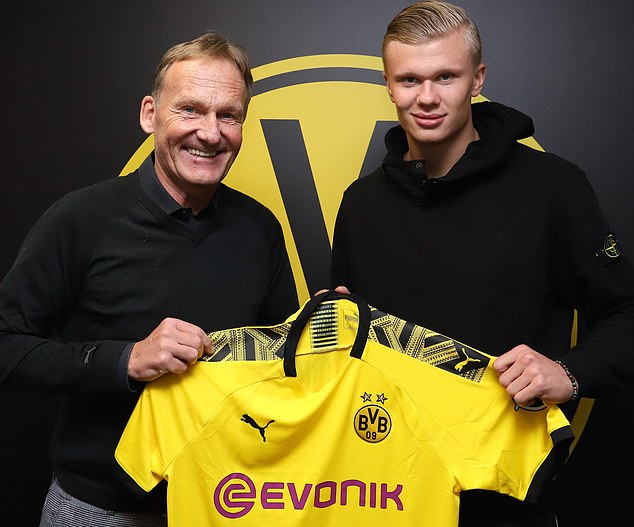 中超比赛亮点：上海海港绝杀山东泰山,