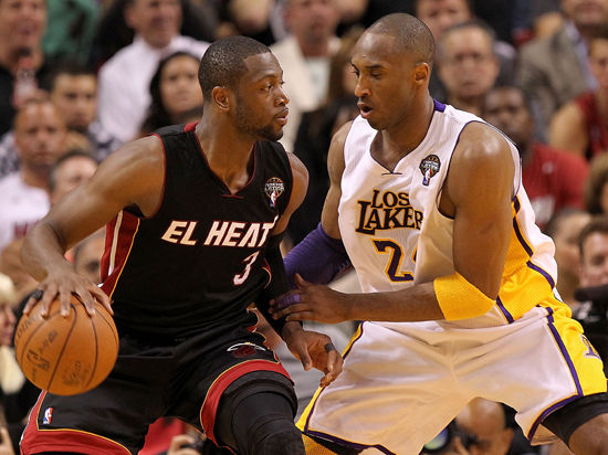 罗马诺：巴萨向效力B队的肖恩-克鲁伊维特开出为期三年新合同（罗马诺：巴萨为B队球员肖恩-克鲁伊维特提供三年期新约）