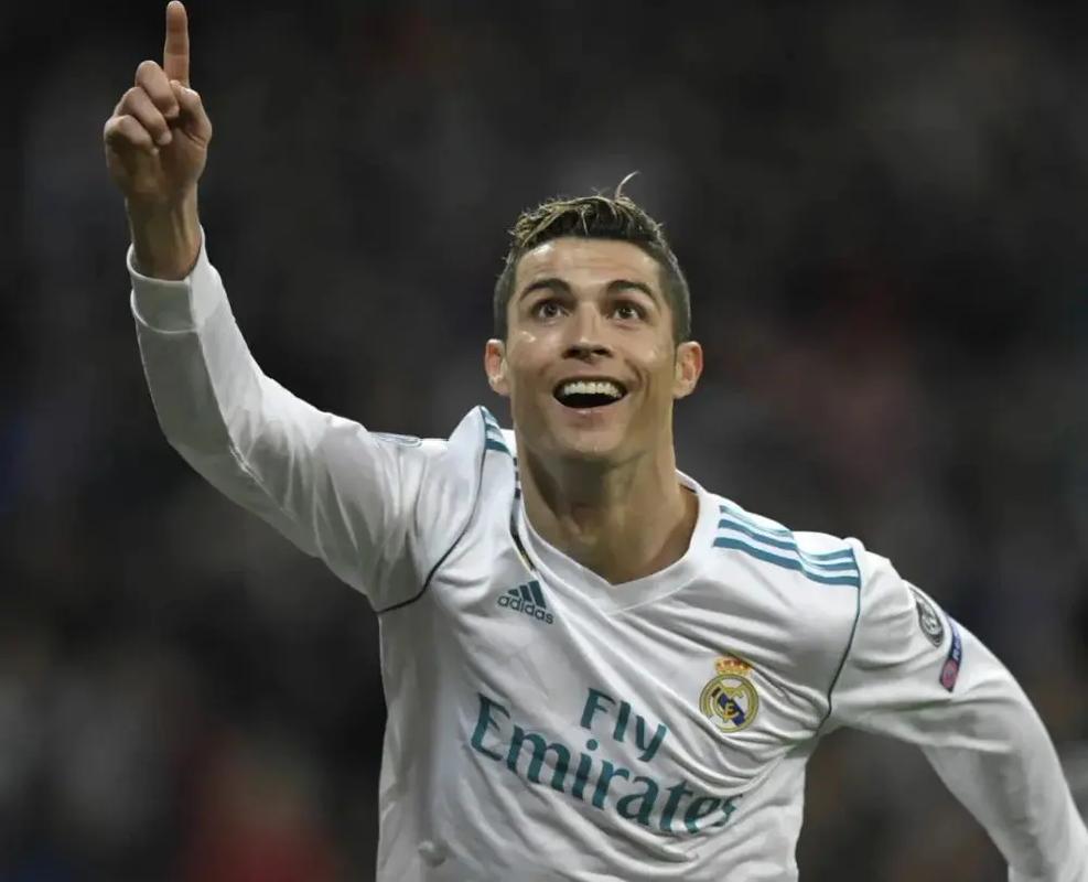 格拉斯纳：连续四个定位球丢球很丢人，疲劳不是输球的借口（格拉斯纳：连丢四个定位球太丢脸，疲劳不该成为输球借口）