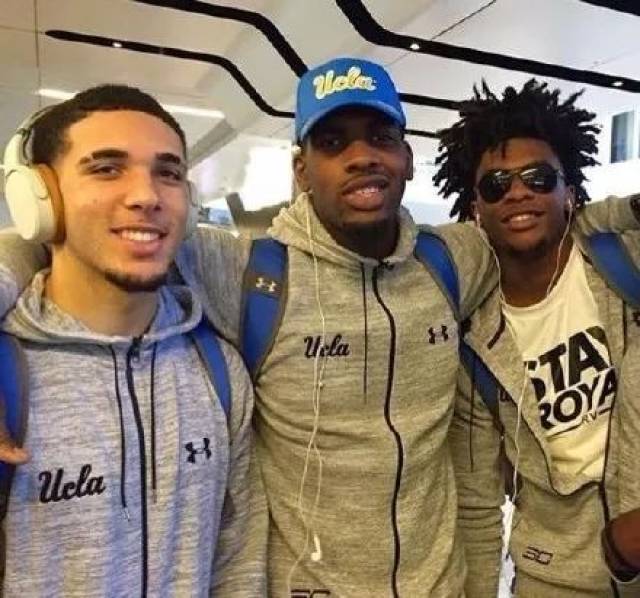 火箭7换1交易方案：哈登杜兰特欲第3次联手冲冠 快船赚得盆满钵满（火箭7换1方案：哈登杜兰特盼第三次合体冲冠，快船大赚特赚）