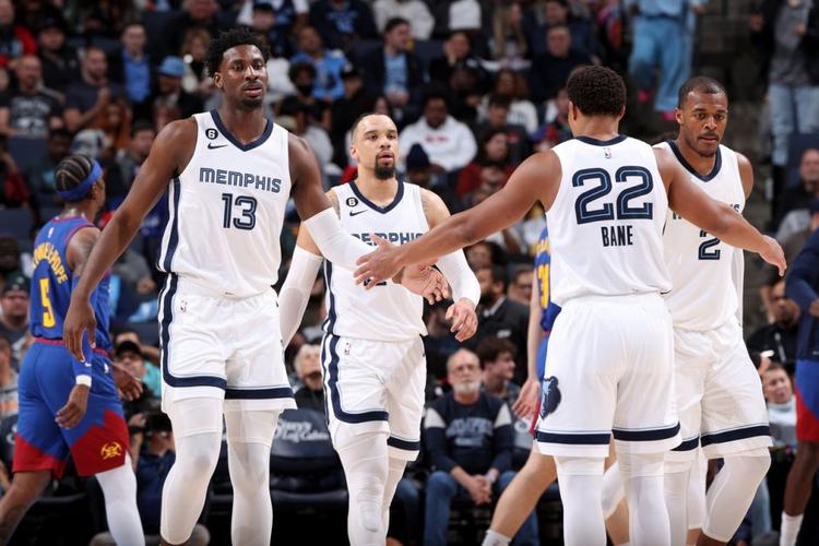 历史首位，前武汉女足外援特姆瓦连续两年获得美女职最佳球员（前武汉女足外援特姆瓦蝉联美女职最佳，成历史第一人）