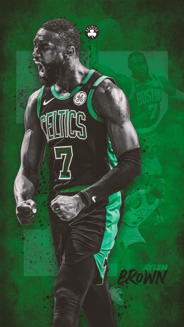 每体：巴萨有意左后卫索萨，想用桑托斯欠的290万欧锁定交易（每体：巴萨看中左后卫索萨，拟用桑托斯所欠290万欧锁定转会）