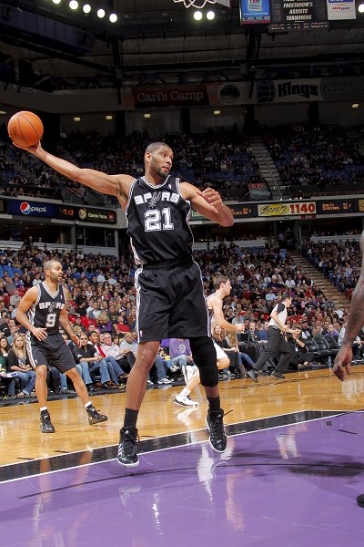 未来之星：拜仁小将卡尔引起纽卡斯尔、阿贾克斯和法兰克福的关注（拜仁新星卡尔获纽卡、阿贾克斯与法兰克福青睐）